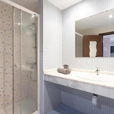 Urban Garden Hideaway *