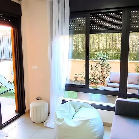 Urban Garden Hideaway *