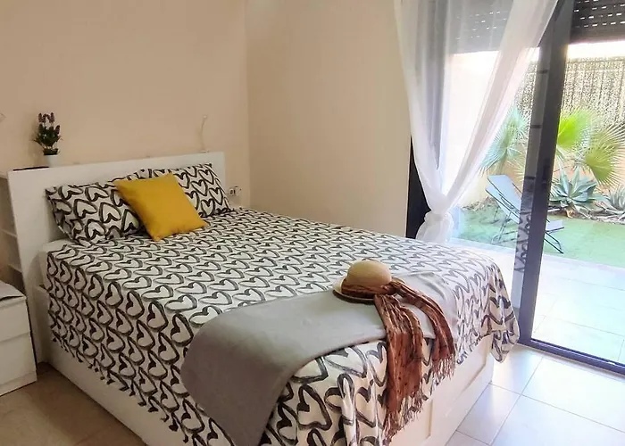 Urban Garden Hideaway Palm-mar